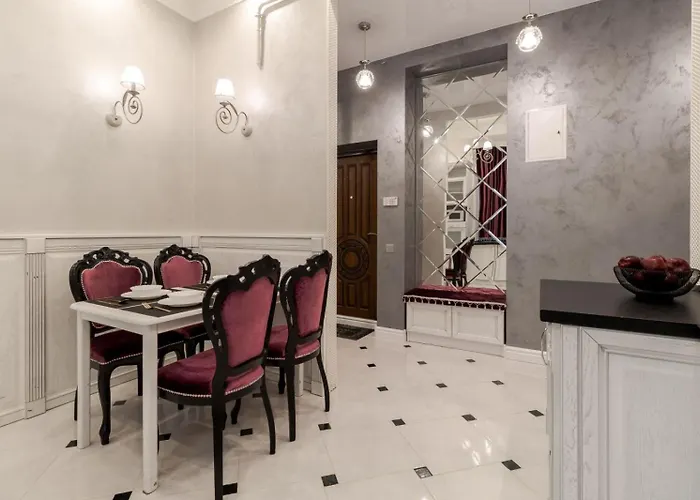 на конопницької 4 *